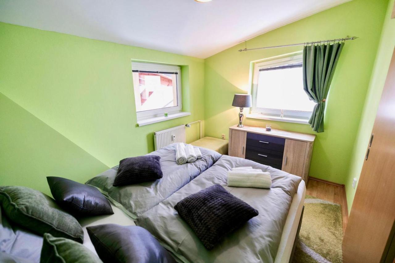 Hills View Apartment 도노발리 외부 사진
