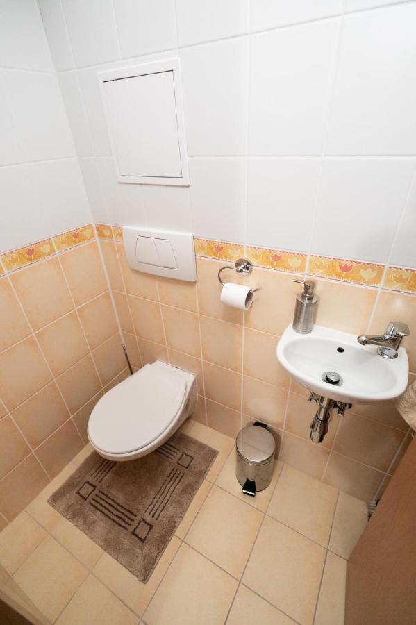 Hills View Apartment 도노발리 외부 사진