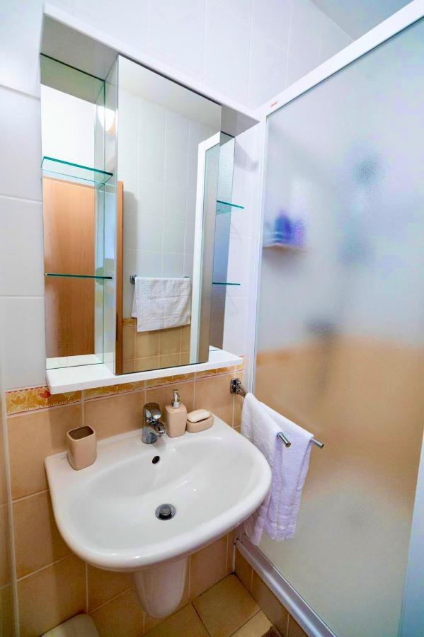 Hills View Apartment 도노발리 외부 사진