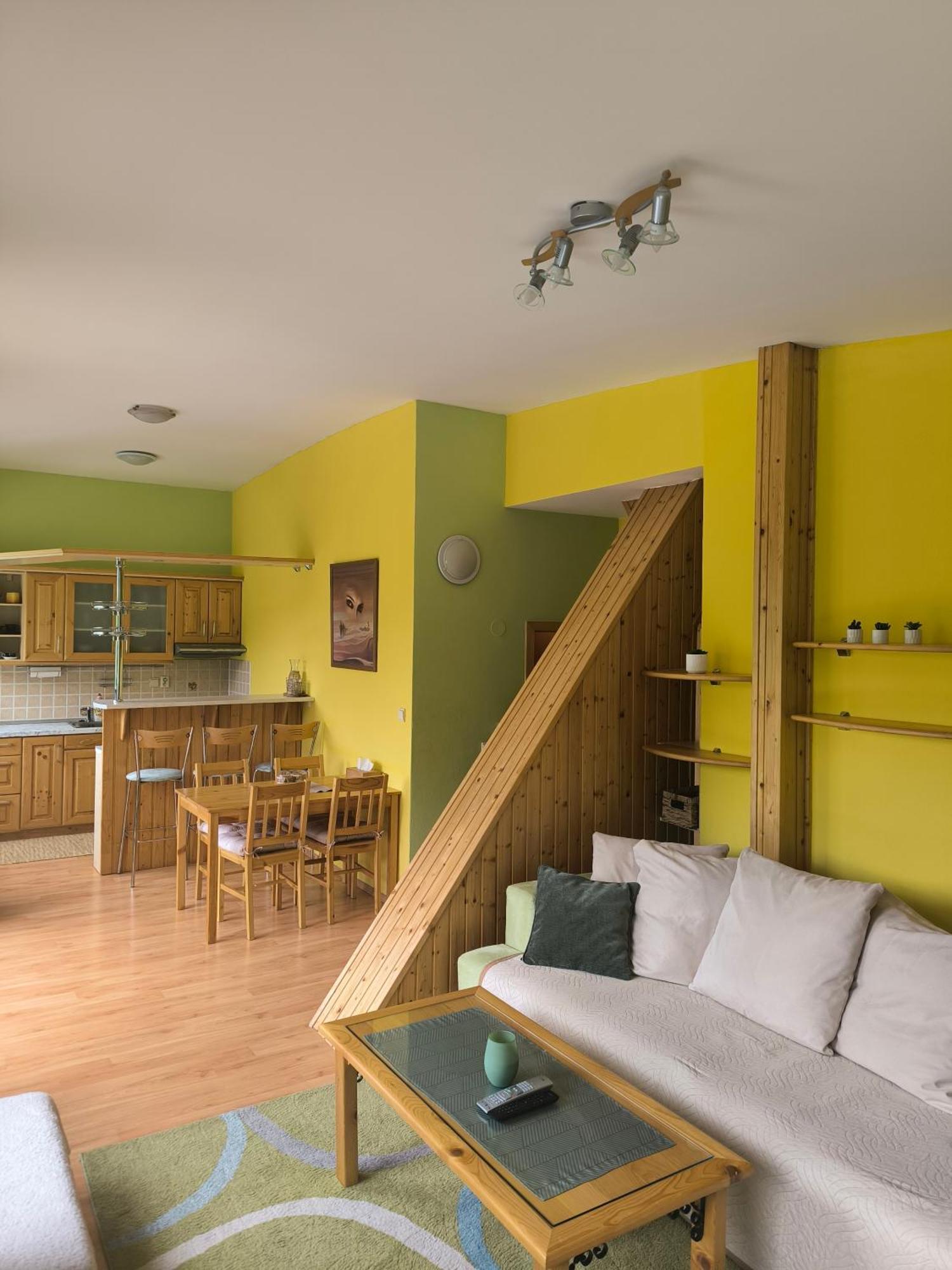 Hills View Apartment 도노발리 외부 사진